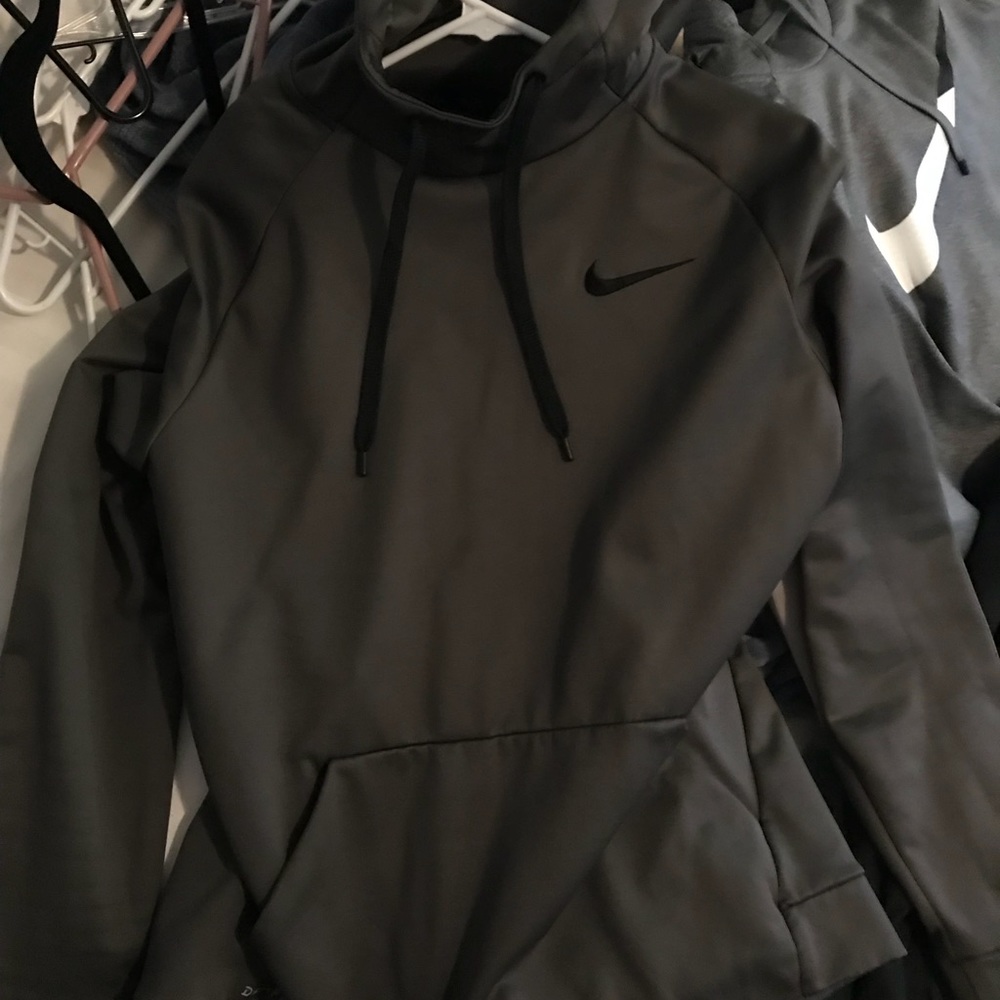 Nike men’s sweater